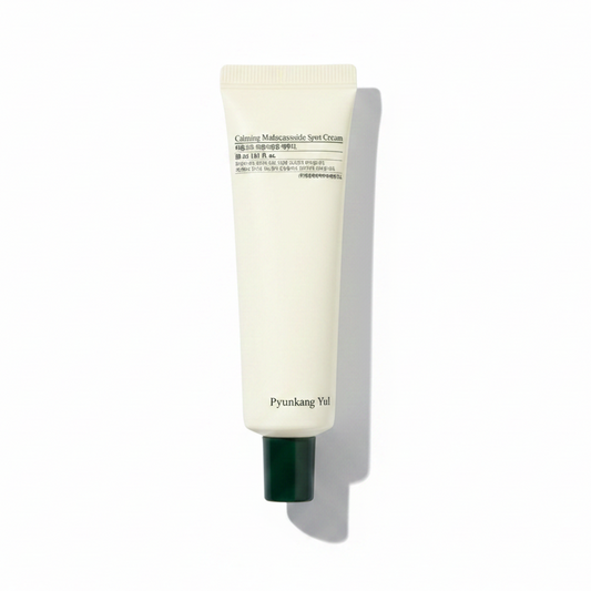 PYUNKANG YUL Calming
Madecassoside Spot Cream - 30ml